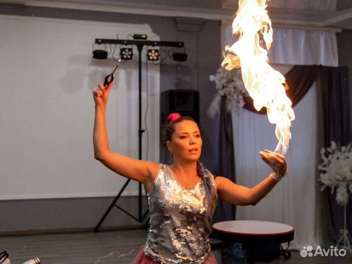 Шоу мыльных пузырей.Ростовая кукла.День рождения