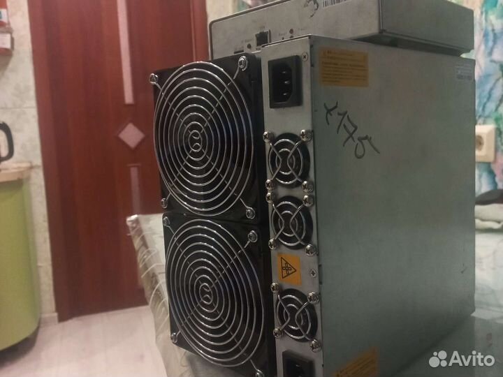 Корпус от antminer t17 с блоком, контрольная плата