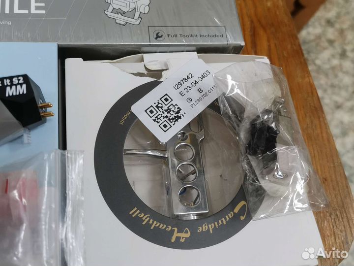 Shure, Ortofon, Pro-Ject, AudioTechnica