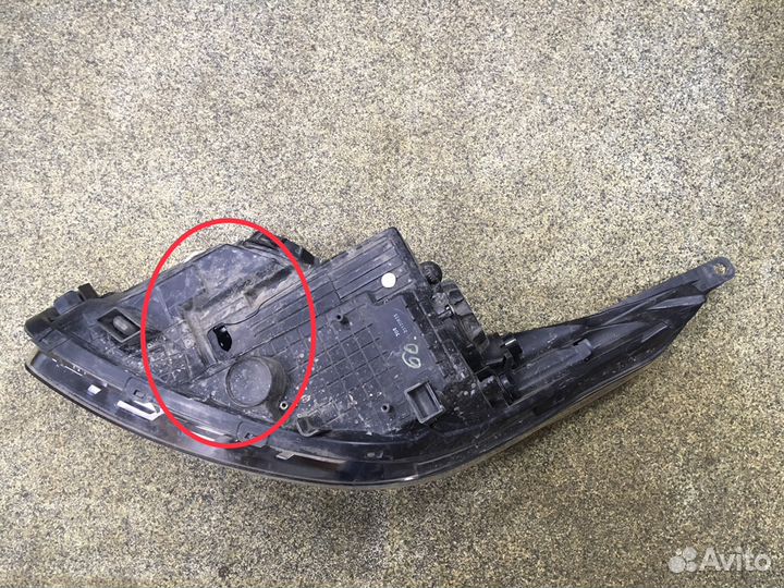 Фара правая Kia Ceed с 2012 года