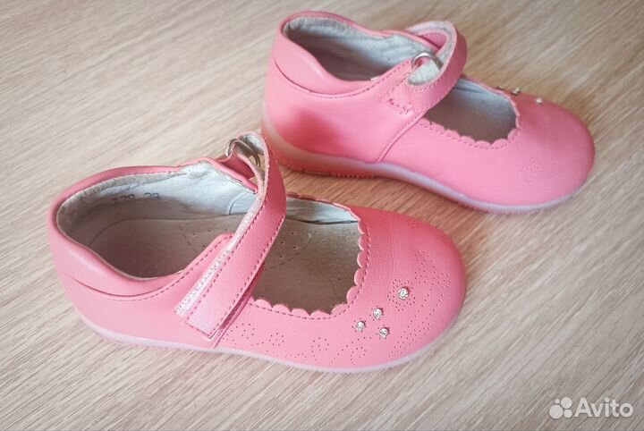 Обувь для девочки