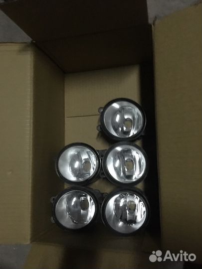 Камри Туманки оригинал в идеальном состоянии