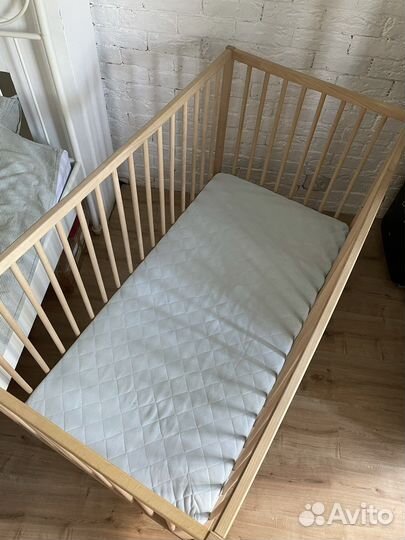 Детская кровать IKEA с матрасом