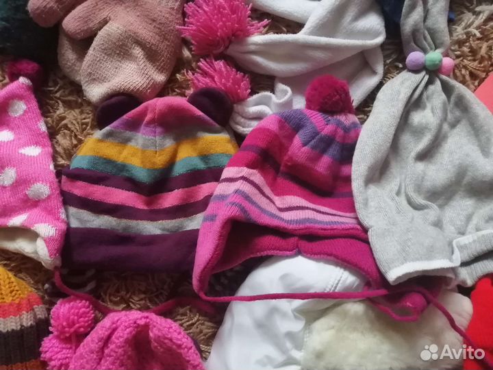 Шапки пакетом для девочки 35шт