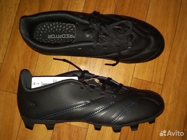 Бутсы Adidas Predator