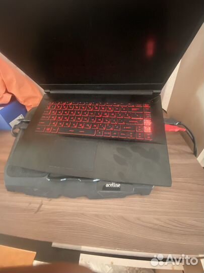 Игровой ноутбук Msi gf63