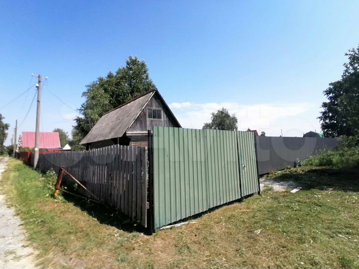 Дача 40 м² на участке 10 сот.