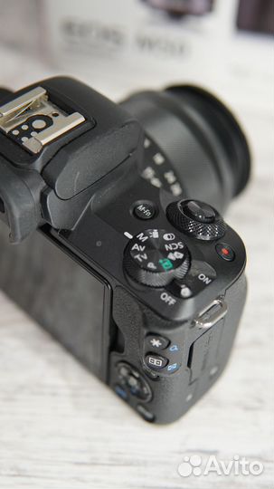 Canon EOS M50 kit ef-m 15-45