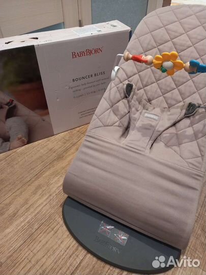 Шезлонг babybjorn оригинал+оригинальная игрушка