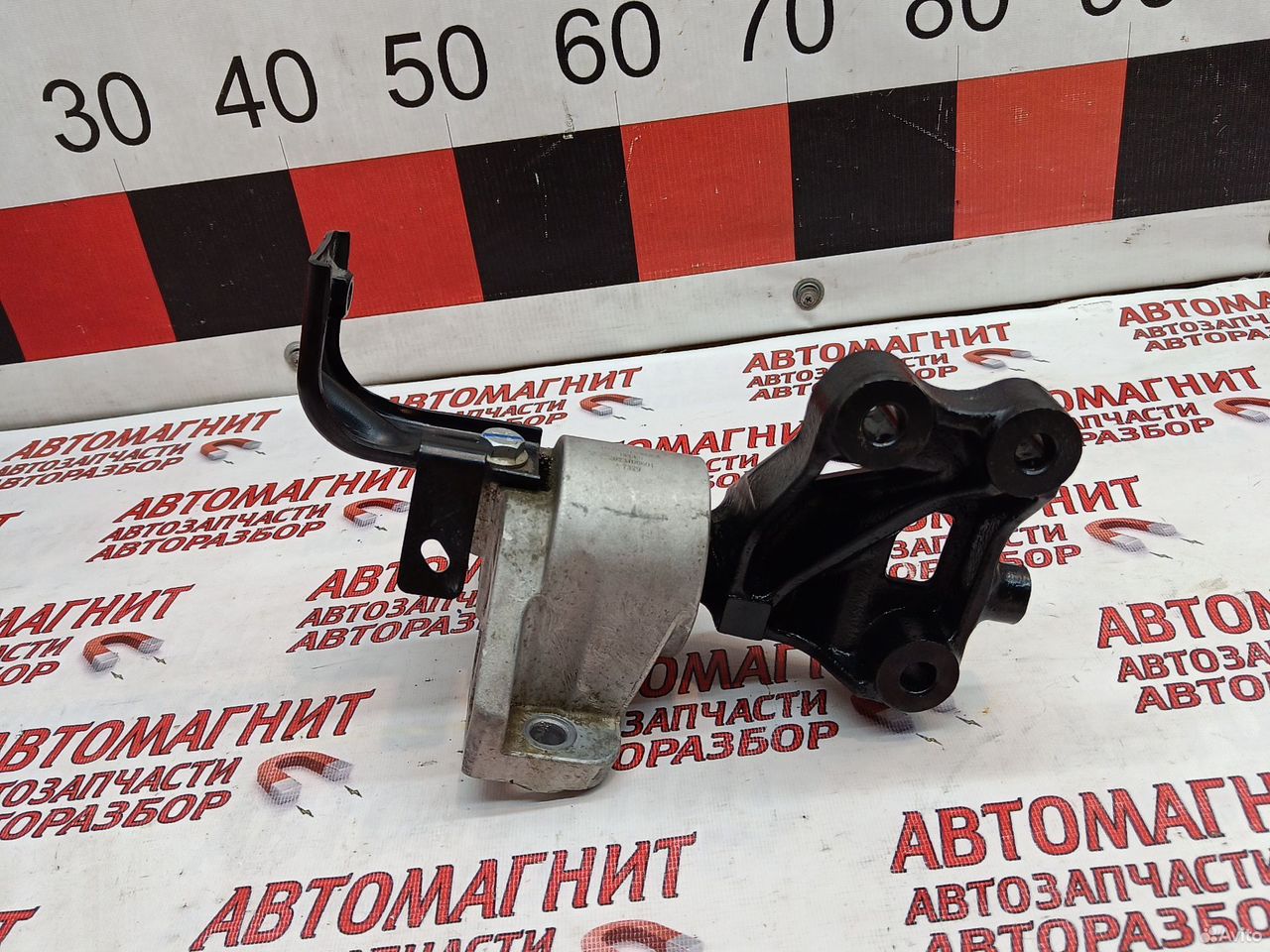 Подушка двигателя задняя Voyah Free