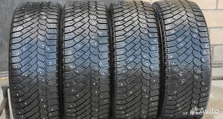Gislaved Nord Frost 200 215/60 R16 92T