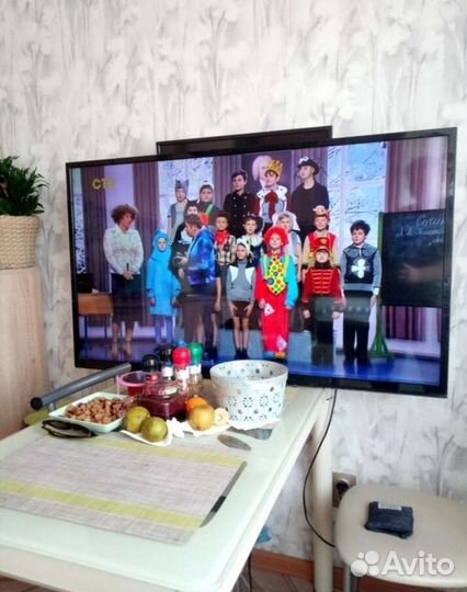 Телевизор