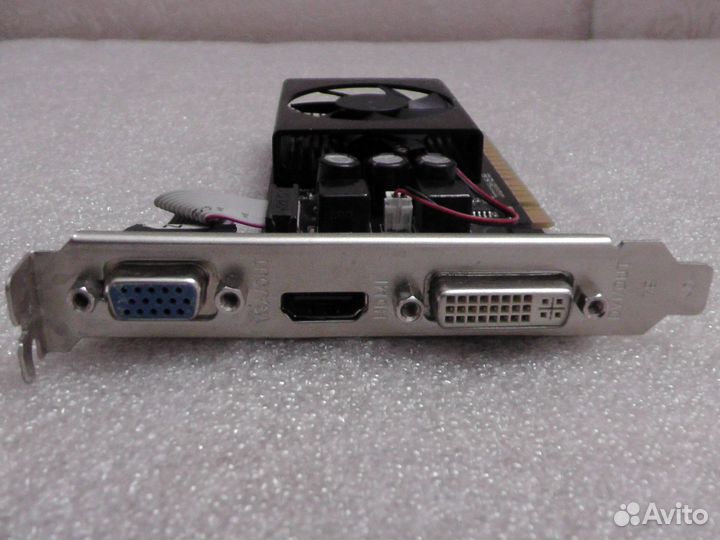 Видеокарта GT520 1GB