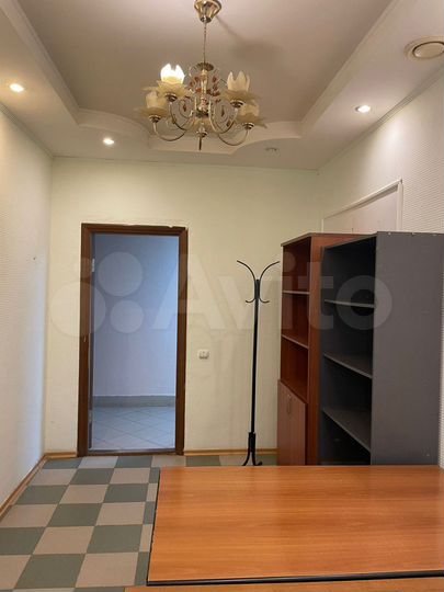 Офис с мокрой точкой,15м2