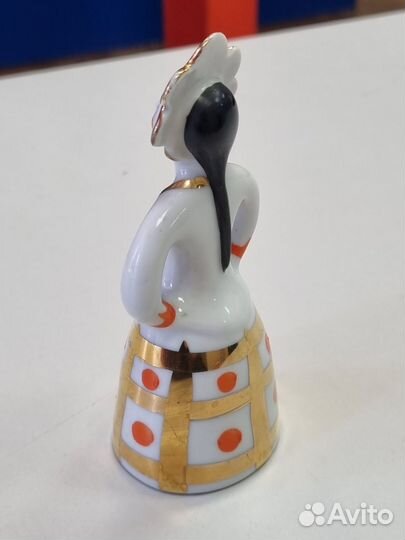 Статуэтка, фарфоровая матрешка невеста. Дулево