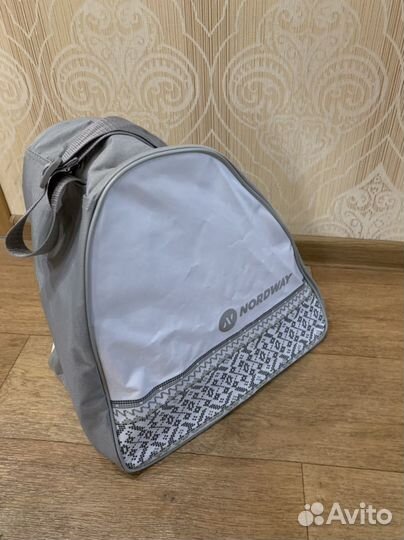 Коньки, сумка, спиннер