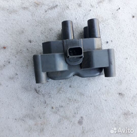 Катушка зажигания Форд Фокус 2, С-макс двс 1.6