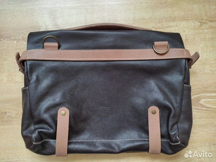 Кожаная мужская сумка