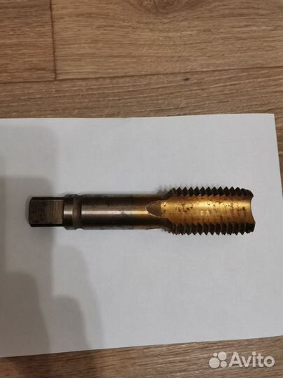 Метчик токарный