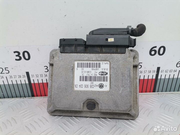 Блок управления двигателем для Volkswagen Golf 4