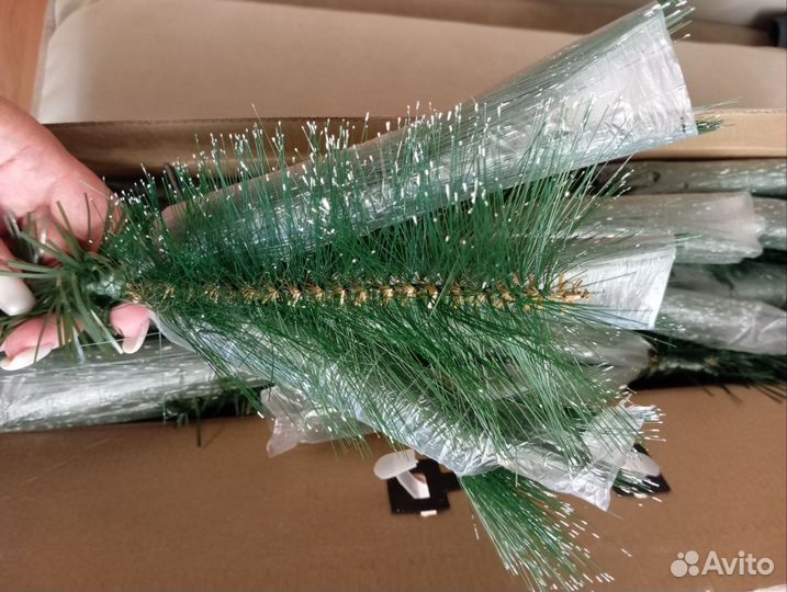 Елка искусственная