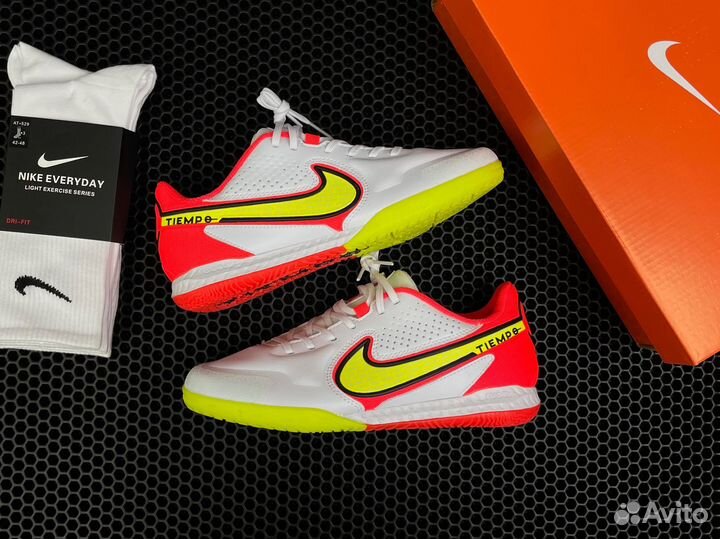 Футзалки nike tiempo legend 9