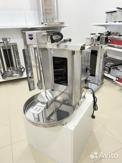 Гриль для шаурмы Remta sd10