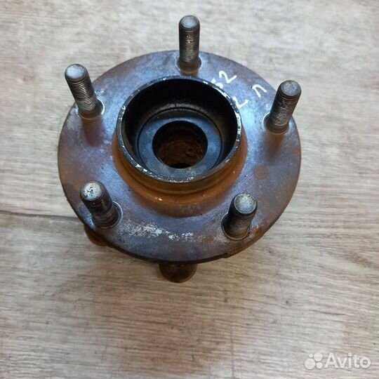 Ступица передняя левая Infiniti M Y51 2013