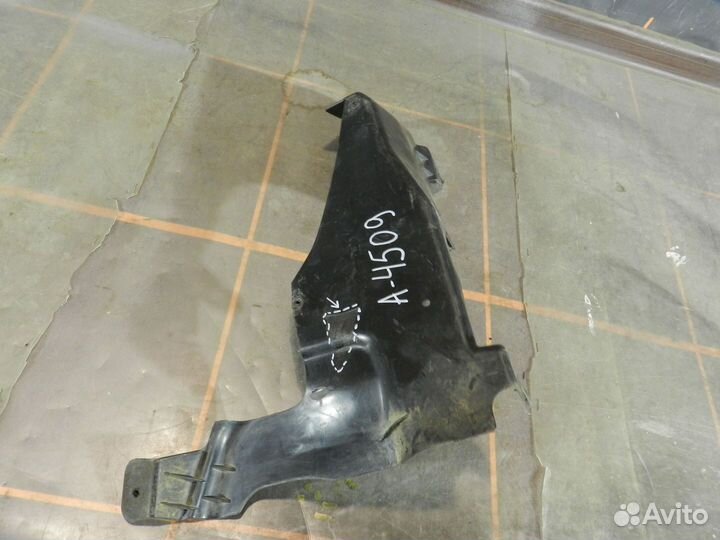 Пыльник двигателя правый - LADA Granta