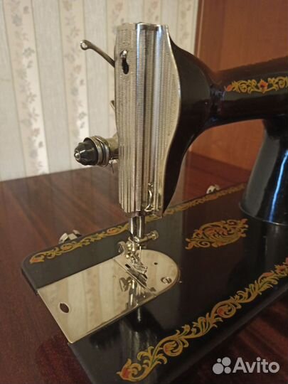 Швейная машина 2м