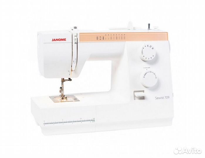 Швейная машина Janome Sewist 709