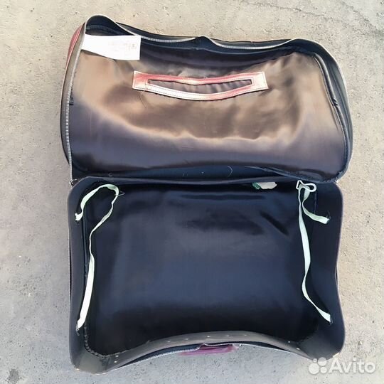 Чемодан 1982г