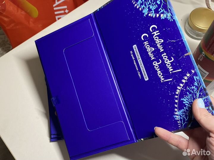 Для рукоделия, тубы 16 штук 350