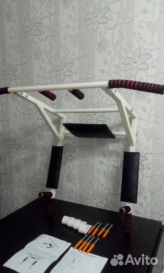 Турник настенный тренировочный 3 в 1 универсал