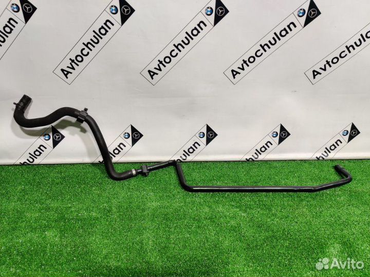 Патрубок системы охлаждения Mercedes-Benz