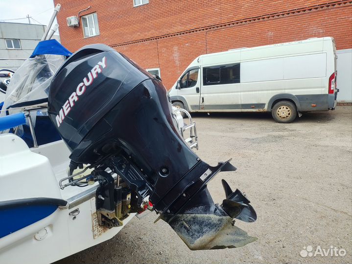 Посейдон 500Р с мотором Mercury 100