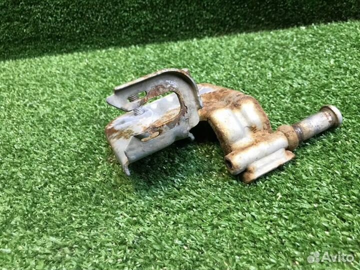 Кронштейн Mercedes Glk 2012