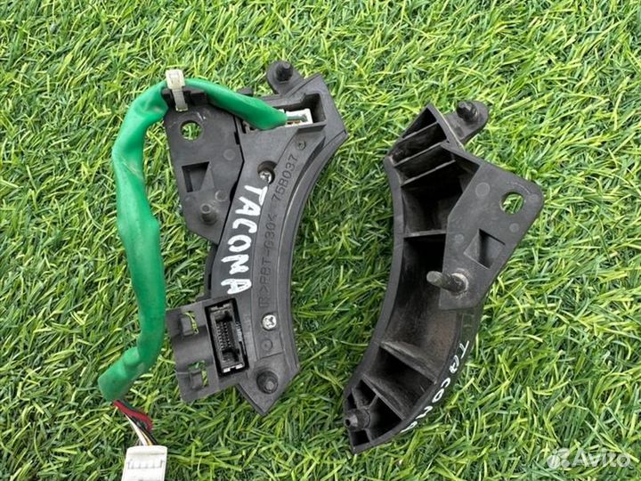 Кнопки руля Toyota Tacoma GRN245 1grfe 2007