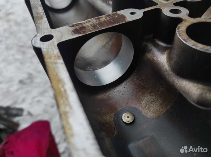 Распредвал постель Фольксваген Гольф 4 AXP APE AKQ