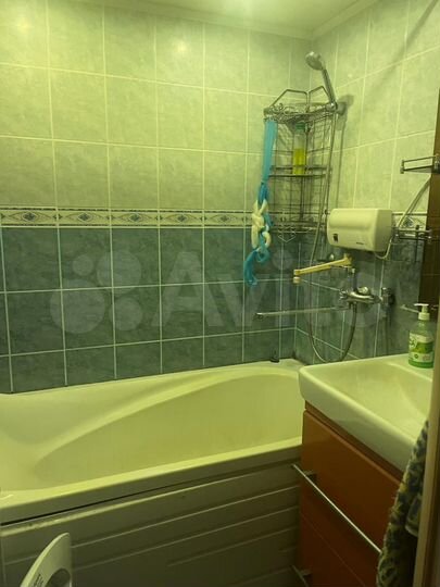 3-к. квартира, 58,5 м², 2/5 эт.