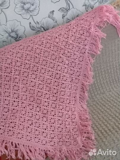 Шаль вязаная крючком