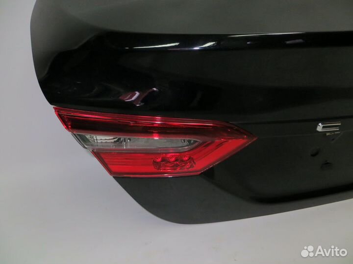 Крышка багажника Toyota Camry XV 70