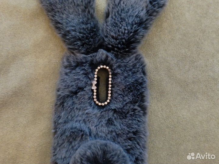 Чехлы на телефон