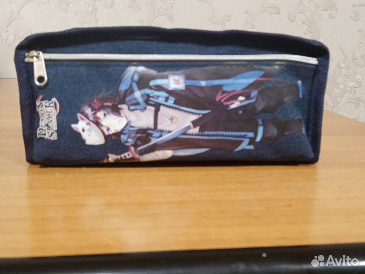 Пенал школьный