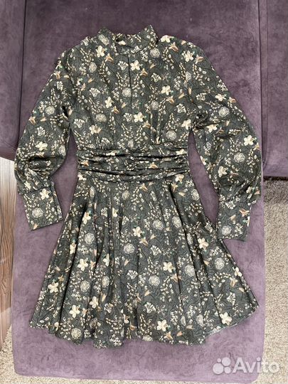 Платья женские 42 44