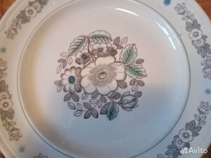 Два блюда диаметр 35 без сколов