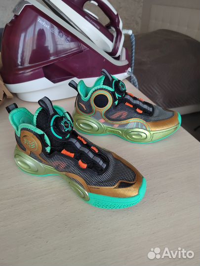 Баскетбольные кроссовки anta