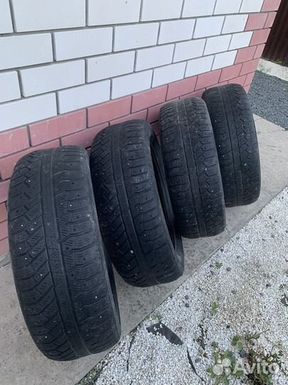 Continental ContiWinterViking 1 225/60 R18 19E