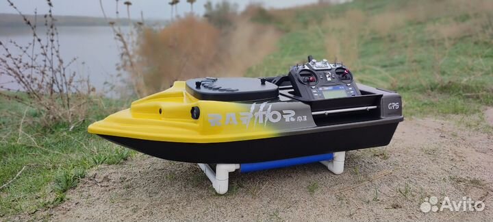 Прикормочный кораблик с gps автопилотом