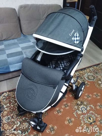 Прогулочная коляска